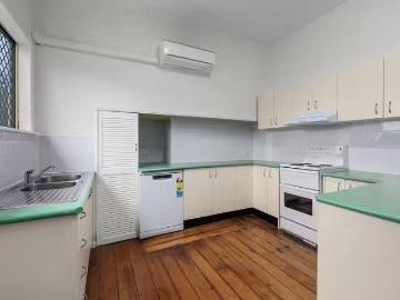 Cheap 119 Whitehill Road, Eastern Heights, QLD 4305