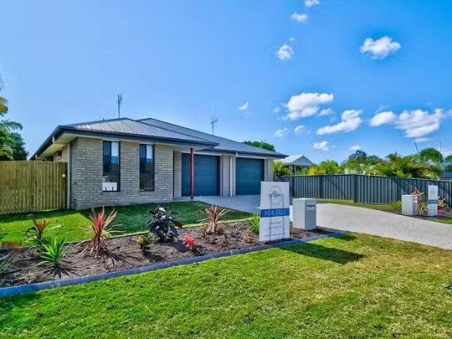 Charming 1/10 Bentwood Street, Burrum Heads, QLD 4659