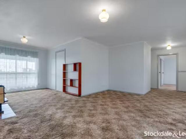 Rental! 110 Duncans Lane, Diggers Rest VIC 3427