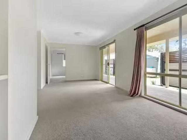 Cozy 1/10 Elanora Road, Umina Beach, NSW 2257