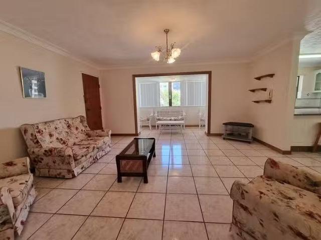 Rental! 11/13 15 Aubrey Street, Surfers Paradise, QLD 4217