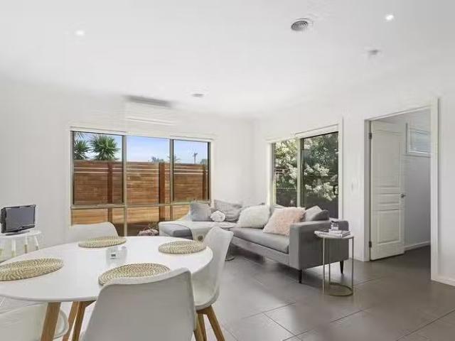 For Rent! 11/239 Dunns Road, Mornington, VIC 3931