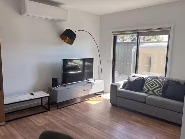 For Rent! 1/124A Thirteenth Street, Mildura, VIC 3500