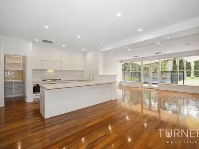 Just in! 112 Barnard Street, North Adelaide, SA 5006