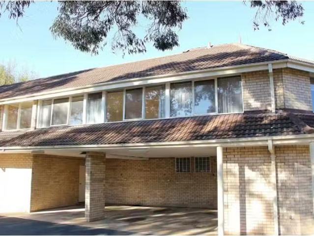 Cozy 11/30 Chappell Street, Lyons House for rent Listed by Ja.
