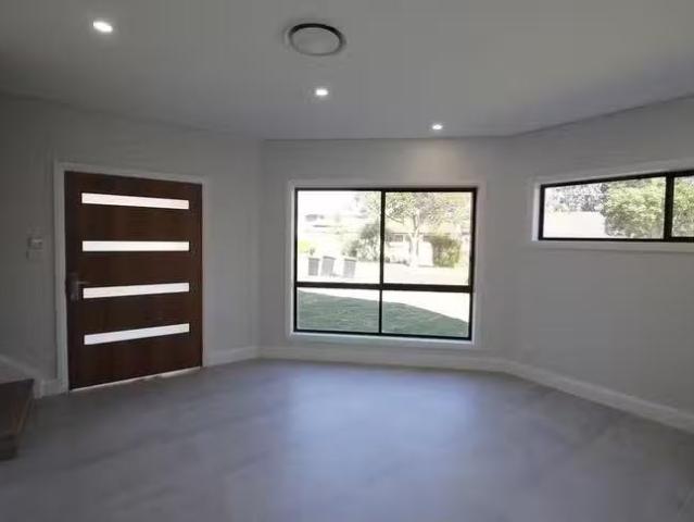 Charming 11 Browning Street, East Hills, NSW 2213