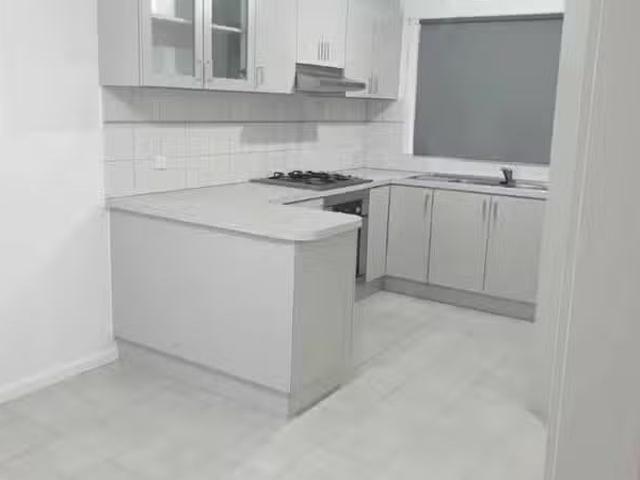 Cheap 11 Groves Street, Keilor East VIC 3033