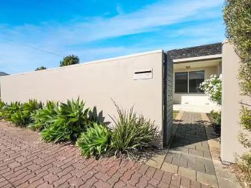 Deal! 1/1 North Street, Henley Beach, SA 5022