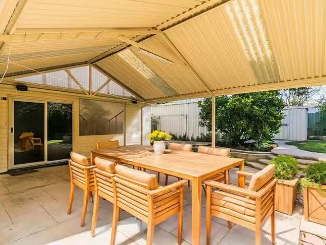 Nice 11 Scolley Road, Medina, WA 6167