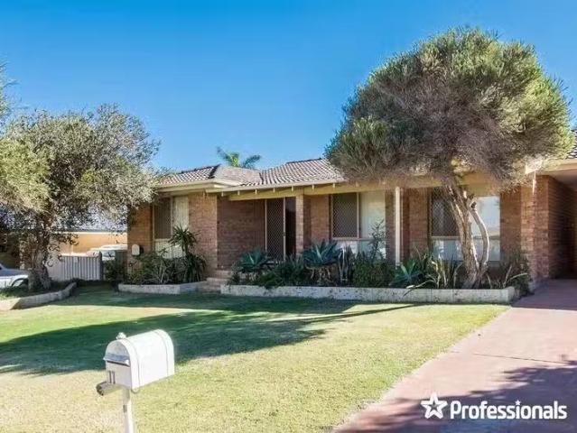 Unique 11 Watterson Road, Tarcoola Beach, WA 6530