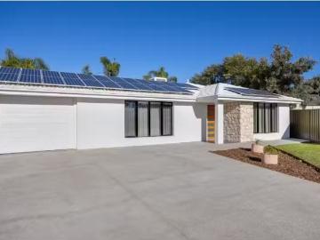 New 11 Windermere Court, WOODCROFT House for rent Listed by C.