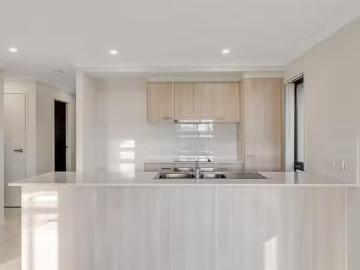For Rent! 1/25 Weebah Place, Cambooya, QLD 4358