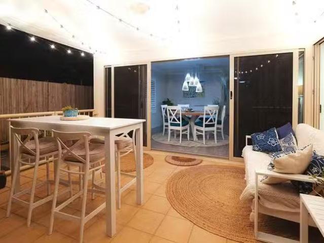 Cheap 1/26 Seagull Avenue, Mermaid Beach, QLD 4218