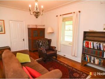 New 127 Ganbenang Road, Kanimbla House for rent Listed by Lyn.