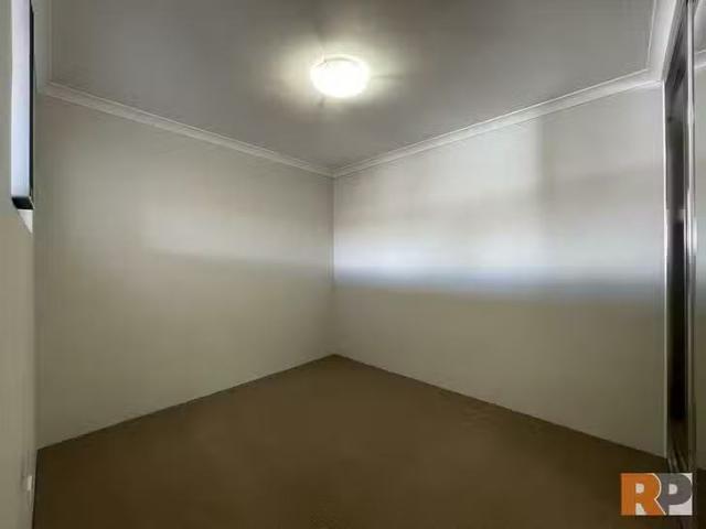 For Rent! 12/8 Blackburn Street, Maddington, WA 6109