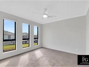 Deal! 1/28 Corymbia Circuit, Heddon Greta Townhouse for rent.