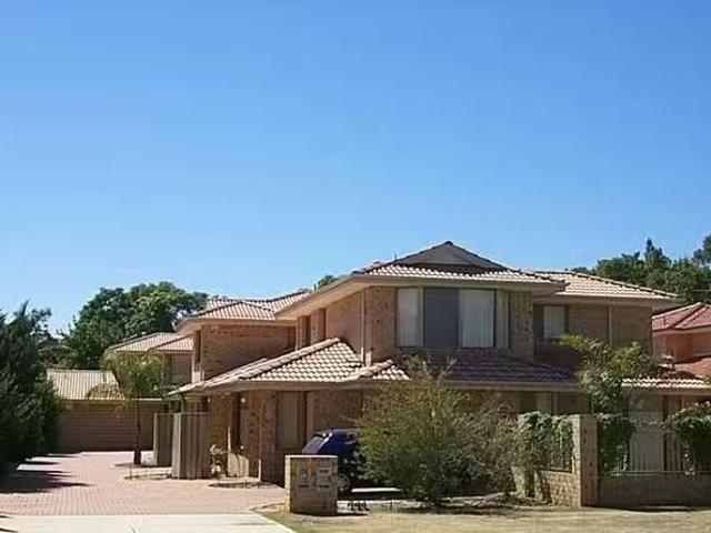 Deal! 1/20 Fletcher Street, Applecross, WA 6153