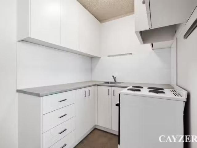 Cheap 12/178 Mary Street, Richmond VIC 3121