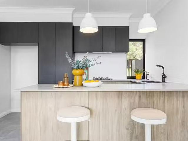 For Rent! 1/21 Gerald Street, Spearwood, WA 6163