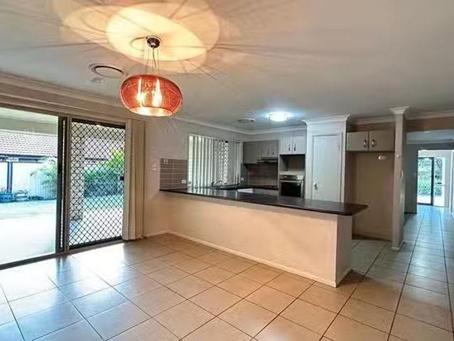 New 121 Trinity Way, Drewvale, QLD 4116