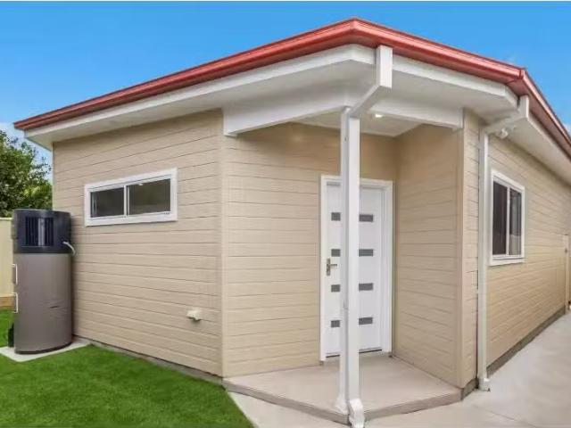 Cheap 1/22 Fairy Dell Close, Westleigh House for rent Listed.