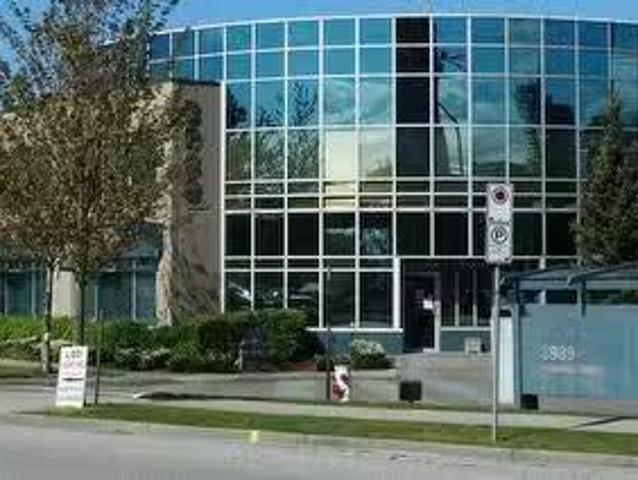 Cozy 122 3989 Henning Drive, Burnaby, BC, V5C 6P8 commercial.