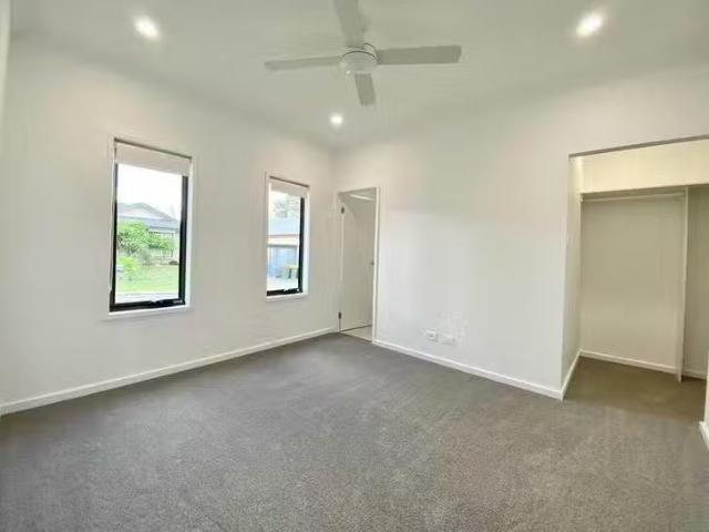 Cozy 12 Chapman Street, Greta, NSW 2334