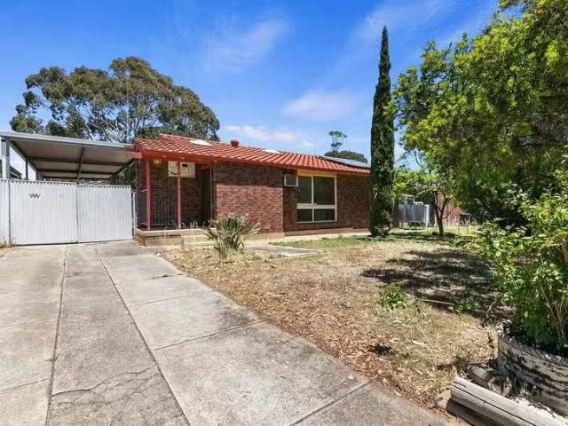 Cozy 12 Finian Road, Christie Downs, SA 5164