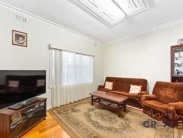 Just in! 12 Marcia Street, Sunshine West, VIC 3020