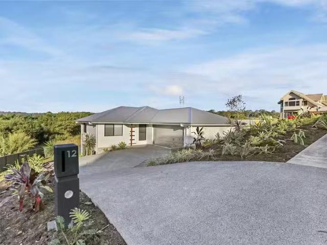Cozy 12 Patrick King Drive, Burnside, QLD 4560