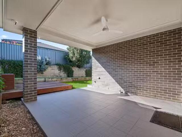 Cozy 12 Radisich Loop, Oran Park, NSW 2570
