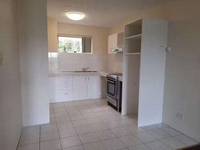 Charming 12A/9 Wooloowin Avenue, Wooloowin, QLD 4030