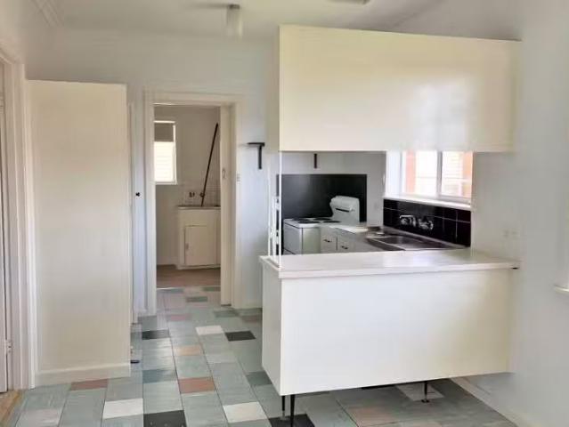 For Rent! 1/39 Patrick Street, Oakleigh East VIC 3166