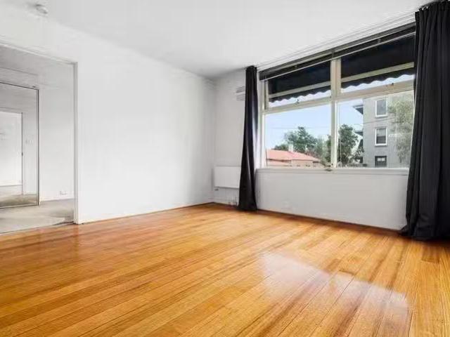 Just in! 1/31 Rotherwood Street, Richmond, VIC 3121