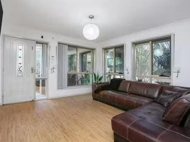 Cozy 132 Ashford Avenue, Milperra, NSW 2214