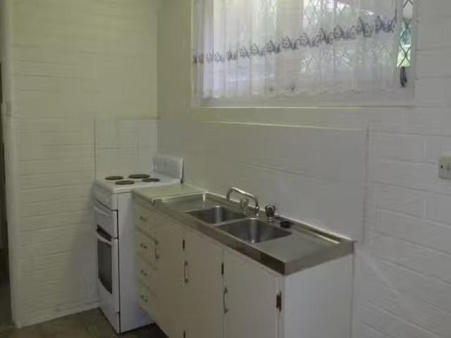 Cozy 1/33 Gregory Street, North Ward, QLD 4810