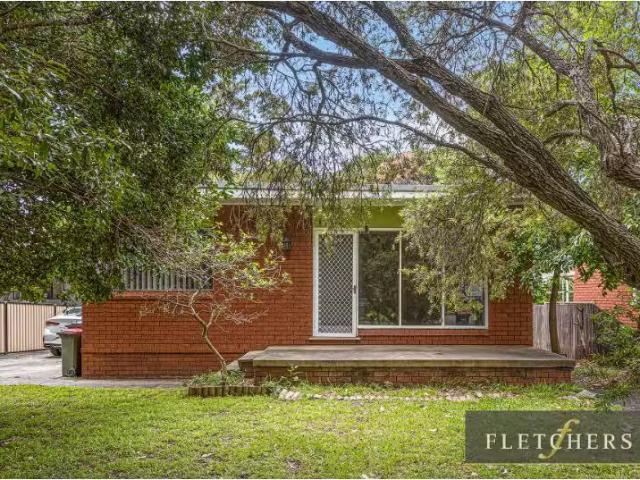 Cozy 1/3 Cassian Street, Keiraville Apartment for rent Listed.