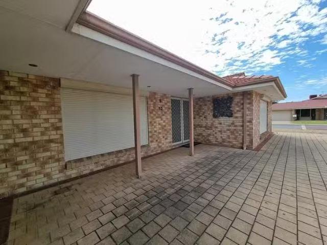 For Rent! 13 Engleswood Arcade, Canning Vale, WA 6155