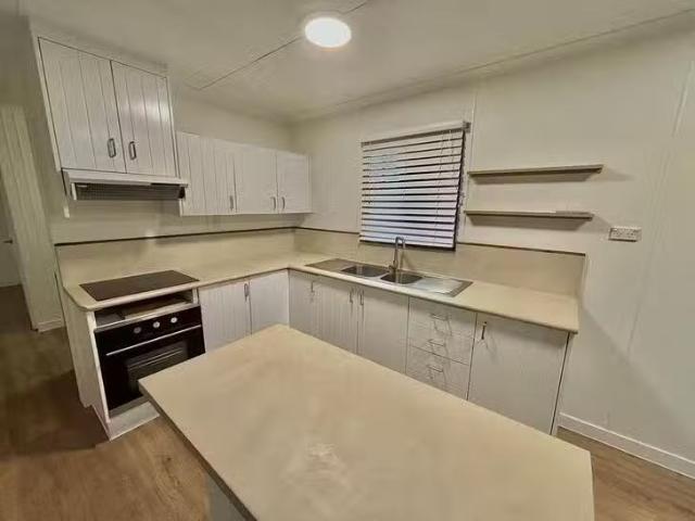 Just in! 13 Sunflower Street, Kinka Beach, QLD 4703