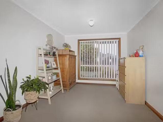 Cozy 13 Surfleet Place, Port Lincoln, SA 5606