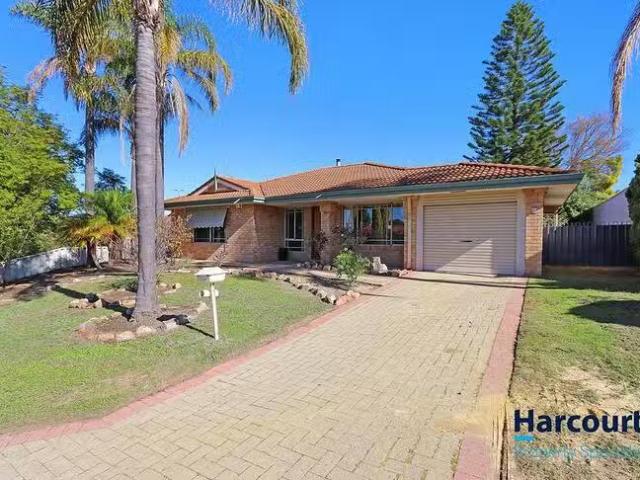 Charming 13 Pavonia Heights, South Lake, WA 6164