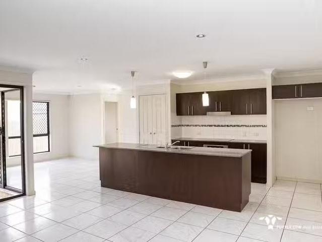 Nice 13 Quiet Court, Springfield Lakes, QLD 4300
