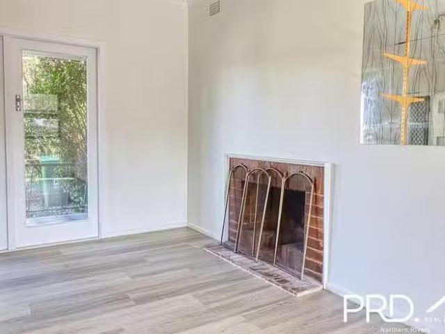 Deal! 13 Ross Street, Lismore, NSW 2480