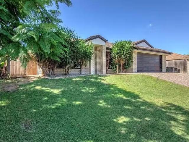 Nice 13 Walter Court, Leichhardt, QLD 4305