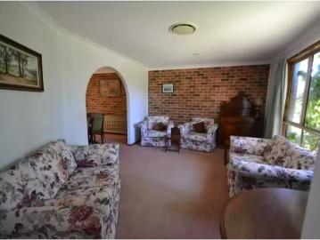 Unique 13 Westborne Drive, NOWRA House for rent Listed by Leo.