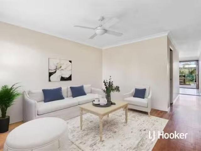 Rental! 13 Wirraway Street, Strathpine, QLD 4500