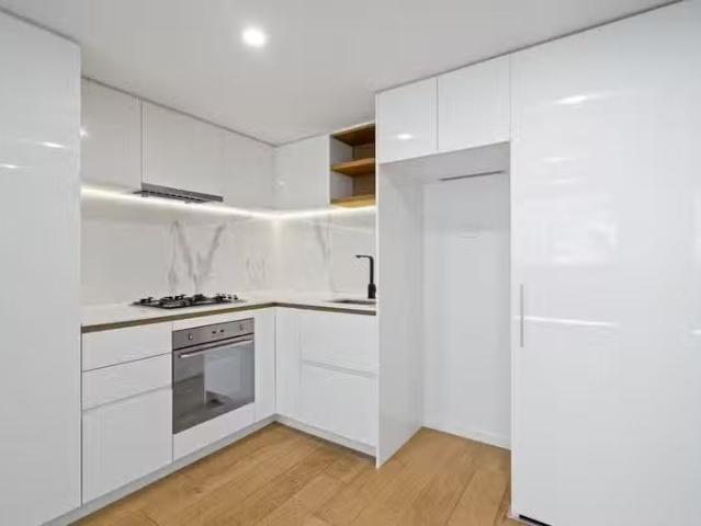 Rental! 144/188 Whitehorse Road, BALWYN, VIC 3103 Apartment.