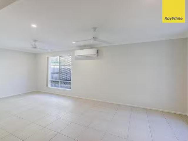 Nice 1/48 Thomson Avenue, Woodridge, QLD 4114