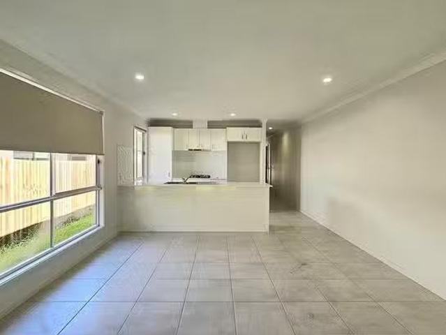 Cozy 1/49 Andrew Street, Bundamba, QLD 4304