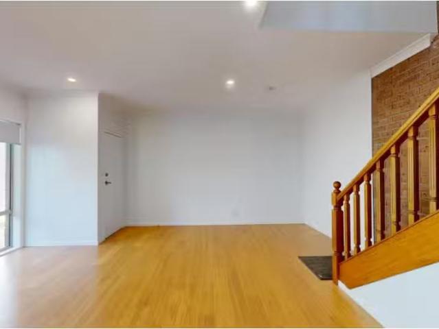 For Rent! 1/49a Railway Street, Merewether Townhouse for rent.